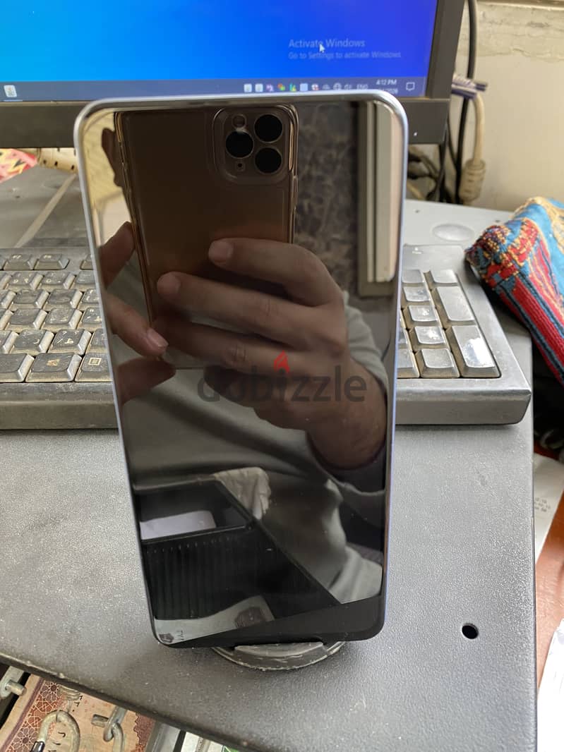 Realme 12 11
