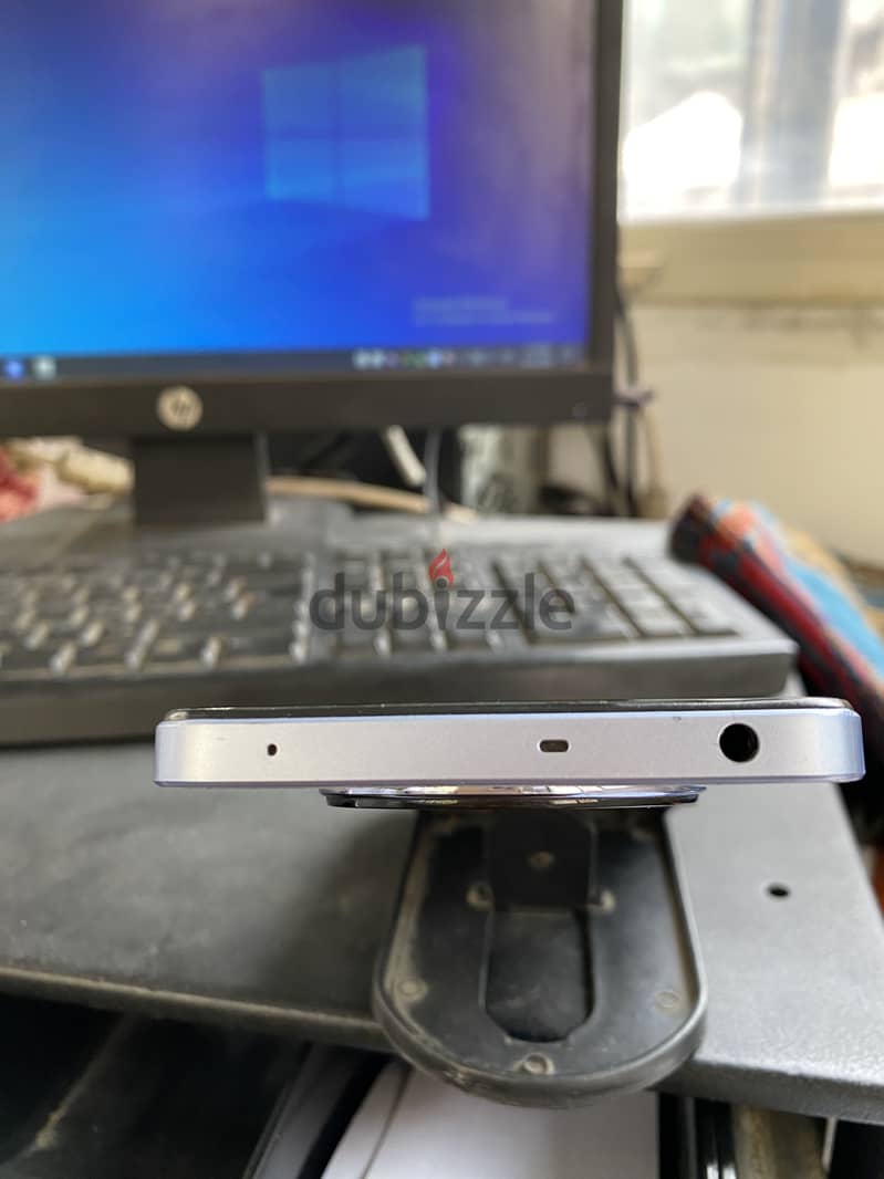 Realme 12 12