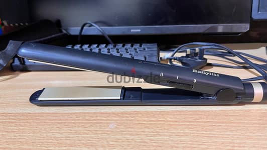 babyliss hair straightener