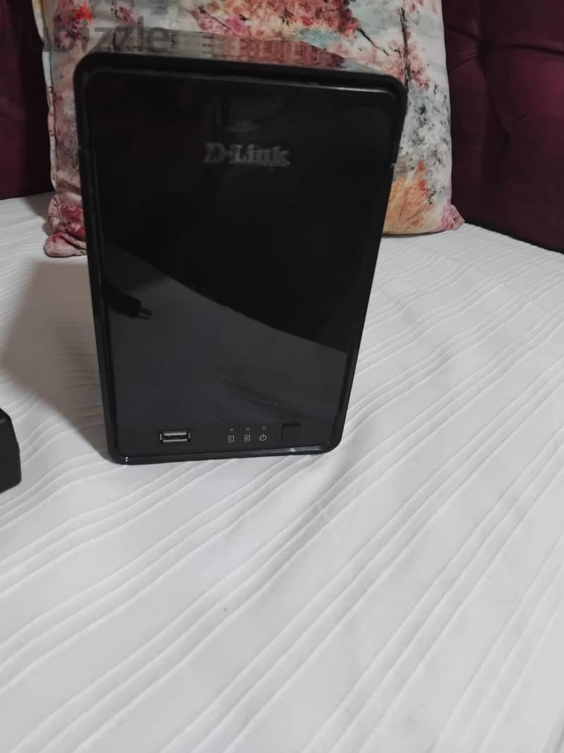 D-link DNR-322L 1