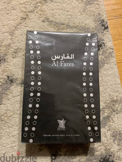 الفارس عود