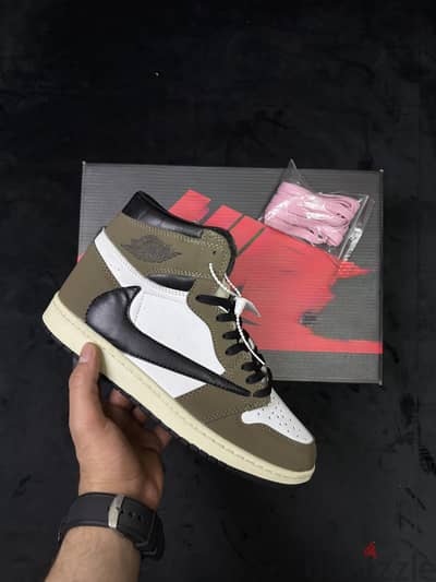 Air Jordan 1 Travis scoot edition