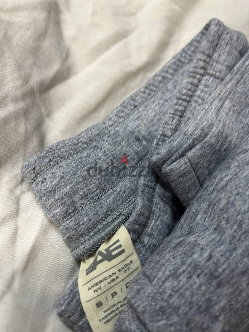 American Eagle sweatpants - size small 1