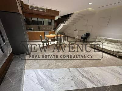 Town House Ready to move Fully finished and furnished with ACS and kitchen in Hyde Park New Cairo compound