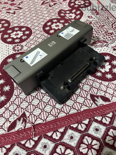 HP docking station