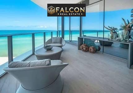 استلم فوري صف اول علي البحر شاليه فندقي مفروش High-End امام ابراج العلمين مباشره وبجوار فندق RIXOS ودقايق الي مارينا و مراسي و هاسيندا