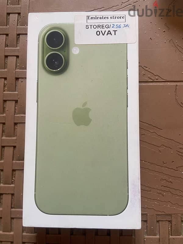 iPhone 17 – 256GB – Green 4
