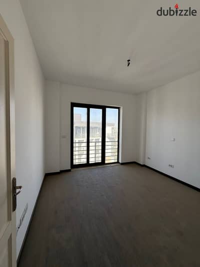 The real B8 snapshot – Apartment for sale 125m - 3 bedrooms immediate delivery with the longest repayment period in Madinaty (13 years)