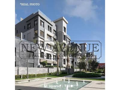 شقة ارضى متشطبة بالكامل موقع مميز فى الجولدن سكوير بخصم ٤٠٪؜  Golden Square Mist