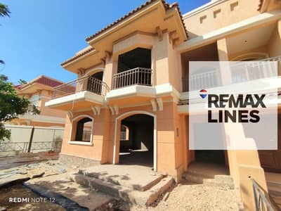 Villa for sale, Model I, Classic, wide garden view, steps from the South Park and the food court, without finishing, free of all financial obligations in Madinaty