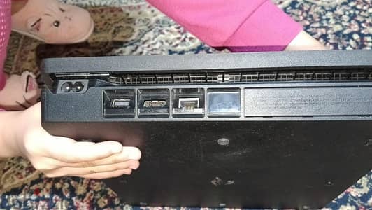 PS4 للبيع