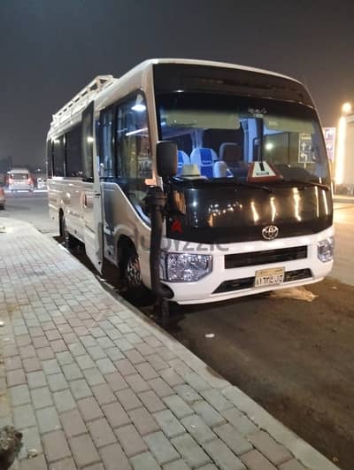 ايجار تويوتا كوستر 21 فرد