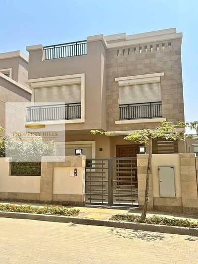 فيلا مبنية وجاهزة للمعاينة فى Taj city اقل سعر بالتقسيط اطول فترة