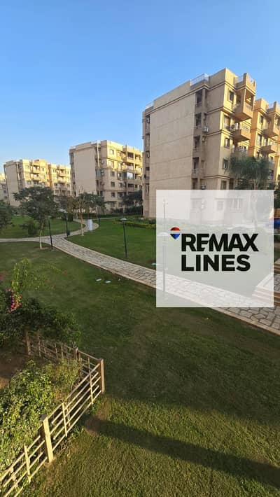 Apartment for sale in Madinty B6 Garden view, a few steps from the street mall, the movement parking, and the south park. Ultra super lux finishing. All obligations settled.