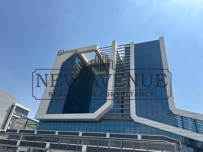 محل تجاري للبيع في التجمع بعائد استثماري ٨٪