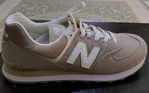 كوتش New Balance أصلي - مقاس ٤٥