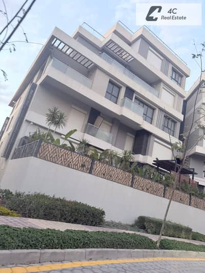 For sale at the lowest price in Sodic Villette, an apartment with a private garden, immediate resale, with a distinctive layout, ready for viewing