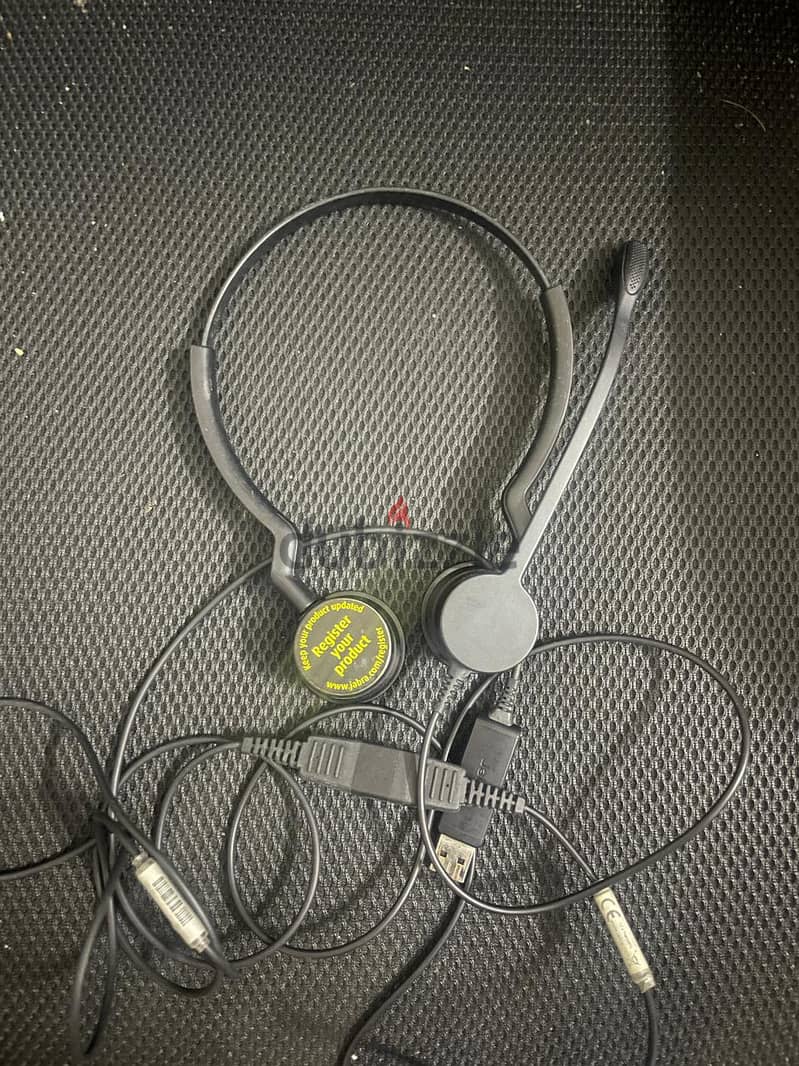 سماعات jabra model enc012 2