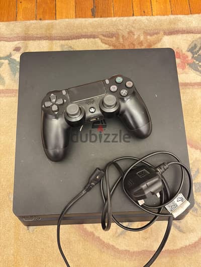 Ps4 slim 1 TB for sale
