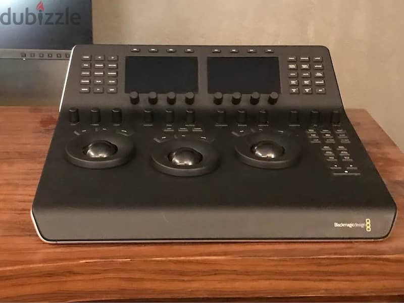 Blackmagic Design DaVinci Resolve Mini Panel 1