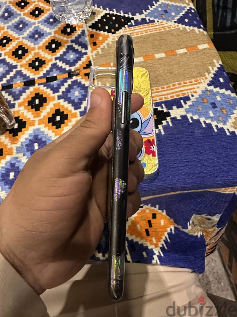 ايفون 11 3