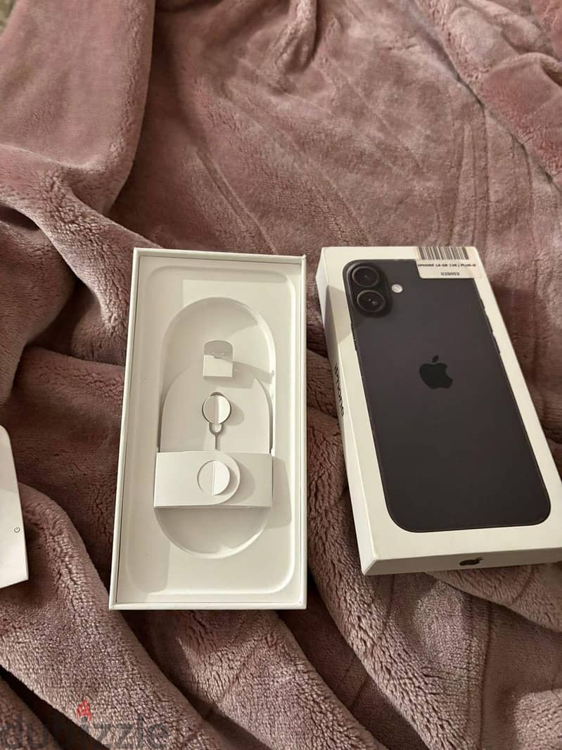 ايفون 16بلس 1