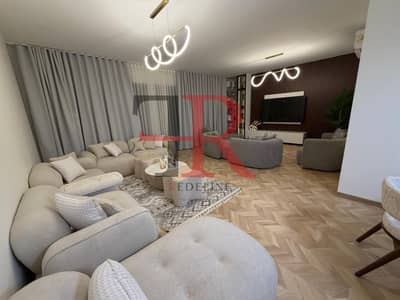 شقة للإيجار فاخرة مفروشة بالكامل في سكاي كوندوز كمبوند فيليت، القاهرة الجديدة