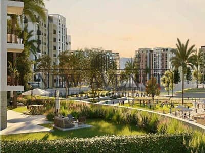 شقة أرضية مع حديقة في زيد إيست Zed East من تطوير شركة أورا للتطوير العقاري تشطيب كامل أقساط طويلة الأجل تسليم فوري مع مطبخ و تكييفات