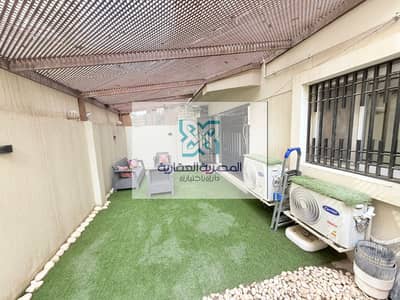 Apartment for sale in Emerald Compound, Zahra Al-Maadi, Sector Ten, very well finished, ground floor with garden, area 117 square meters, garden 32 square meters