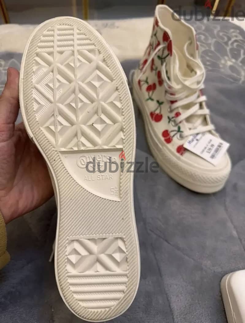 Original Converse limited edition 4