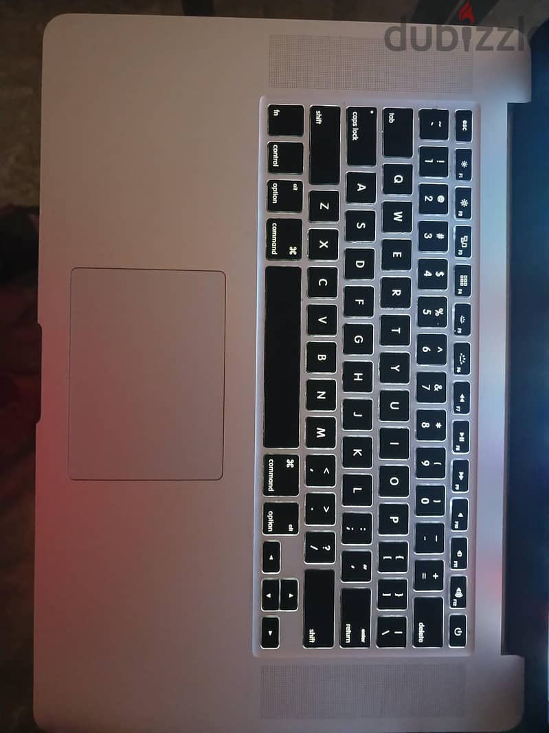 apple macbook pro 4