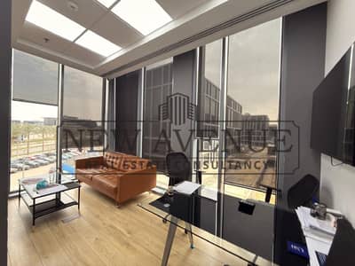 Administrative Fully Finished office 154 sqm for Rent at cairo festival city with prime location in sector one new cairo