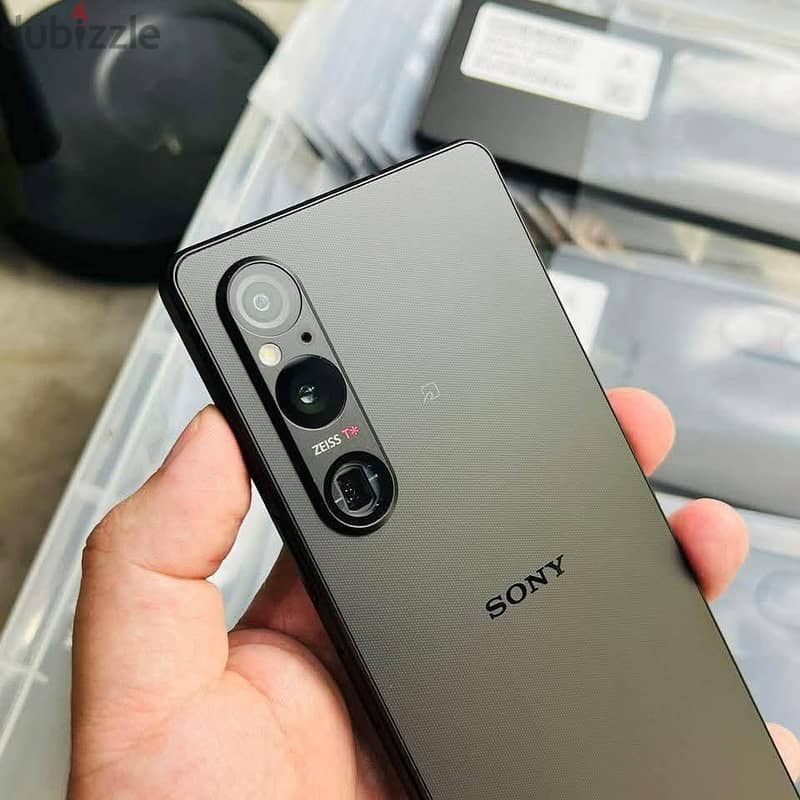Sony Xperia one v 3