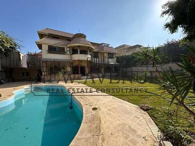 Villa Fully Finished prime location next to Pyramids Hills and Grand Egyptian Museum with negotiable price