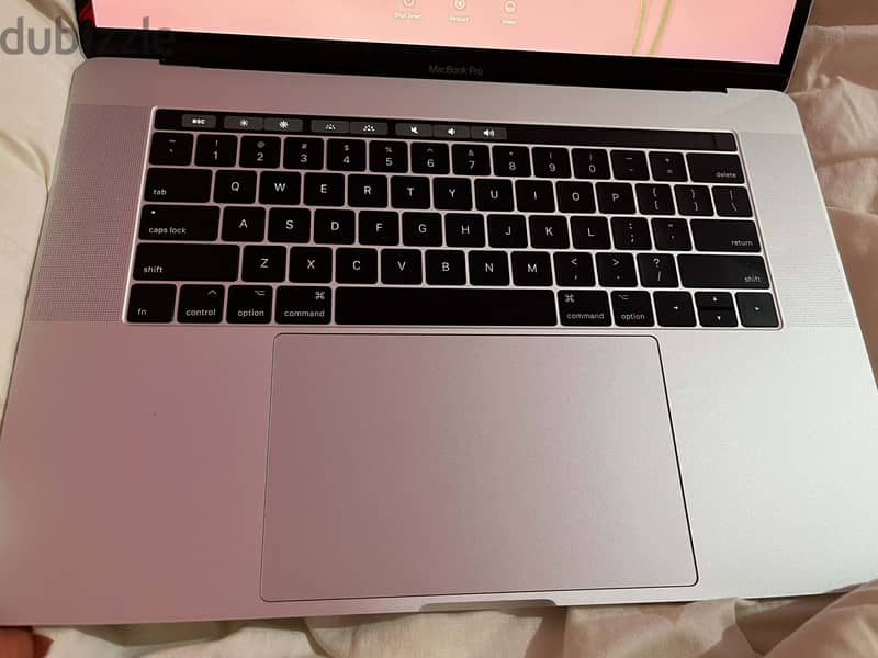 MacBook Pro 2017 i7 3