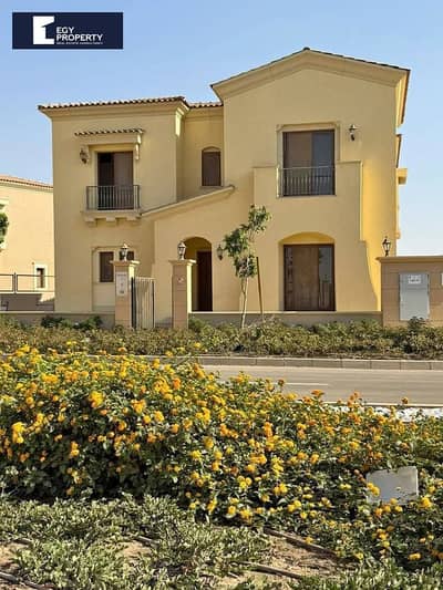 With Golf View Luxury Villa With Special Price for Sale in City Gate -New Cairo