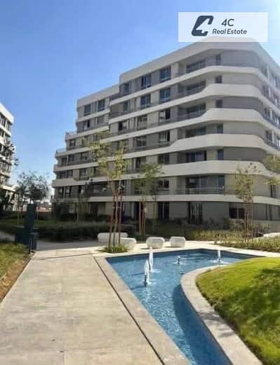 Apartment for sale 165m resale lowest price ready to move 3 Bed prime location open view in Bloomfields Mostakbal City near Madinaty and Sarai