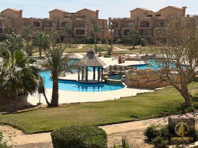 شاليه لقطه بسعر مميز للبيع قرية بياسيرا العين السخنه فيو مميز علي البسين دور اول