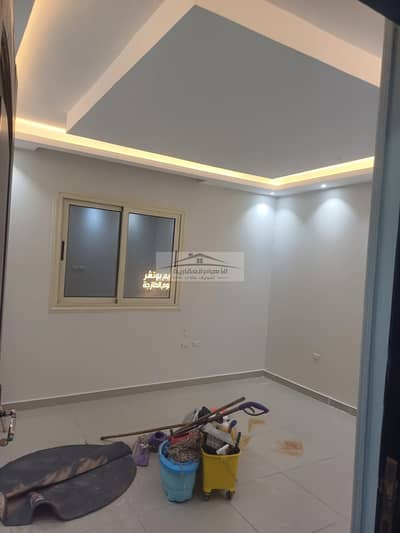 For rent: 250 sq m office or medical clinic, also suitable for companies. Located on Zakir Hussein Street, Ahmed El-Zomor.