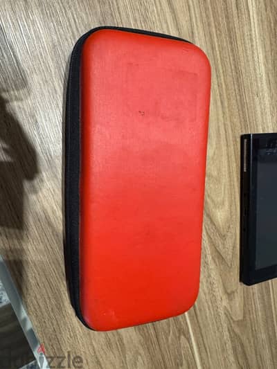 Nintendo switch + joy con +cover