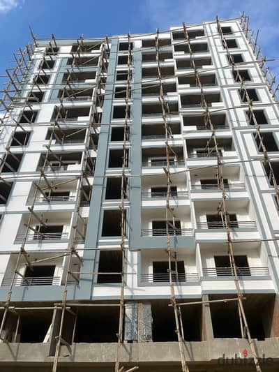 Own your apartment in the strongest location and the best site next to Wadi Degla Club in Zahraa El Maadi. Don't miss the opportunity from your hands.