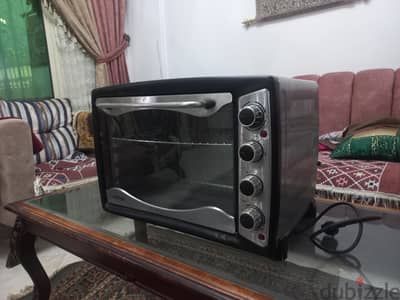فرن كهربائى للبيع ٢٥٠٠ جنيه  ماركة دايو