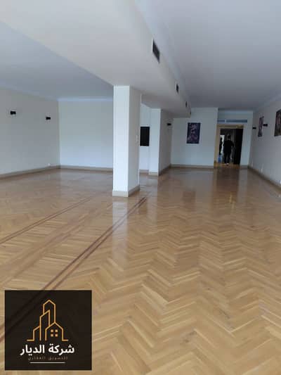 370-meter office space for rent on Al-Marashli Street, first occupancy
