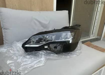 3008 front headlight driver side, كشاف ٣٠٠٨ ناحية سائق