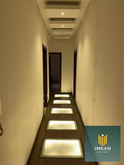 Ready-to-move-in apartment for sale in Fustat, fully finished, 3 bedrooms, with a stunning sea view, at a special price with installments available in