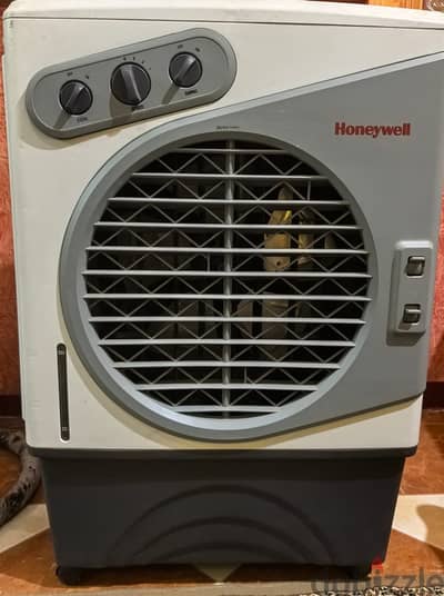 مكيف صحراوي ( HoneyWell )