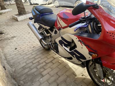 هوندا  1998