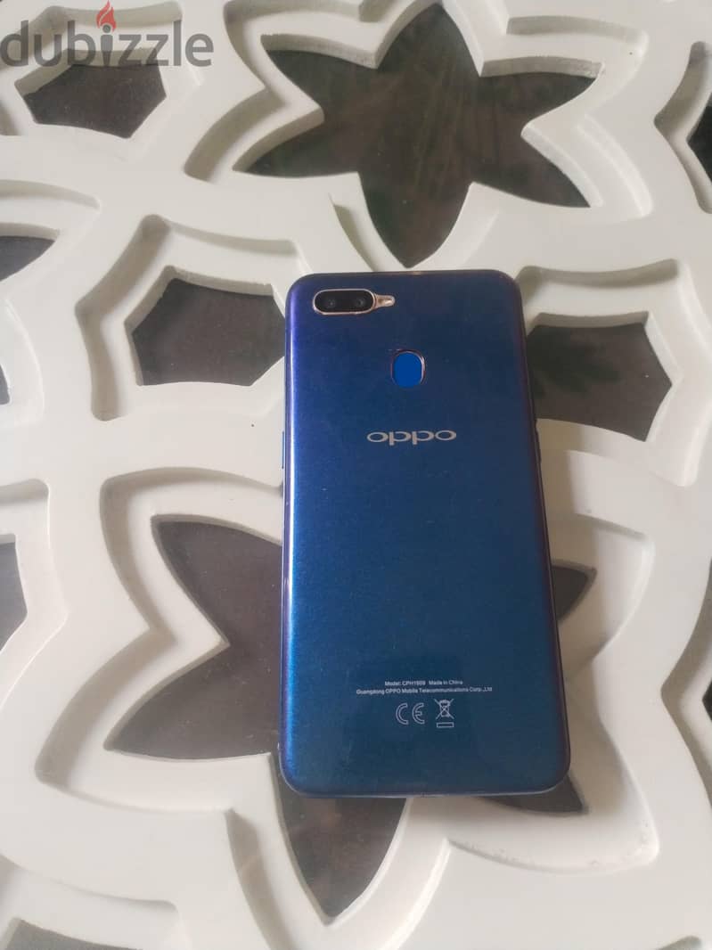 Oppo. 3