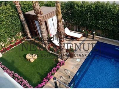 Twin house ultra super lux finishing and private pool with furniture and ac's in El patio 5 compound