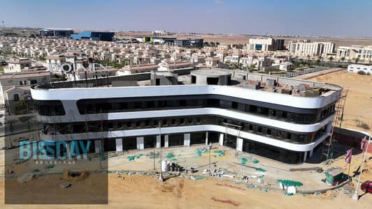 محل مميز فيو بلازا إستلام فوري في المقصد R3 بخصم 15% وتقسيط علي 7 سنوات